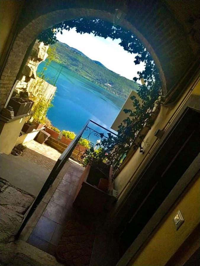 Apartament Giardino Sul Lago Castel Gandolfo Zewnętrze zdjęcie